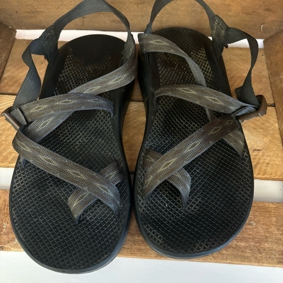 CHACO Black and Brown Sandals - Picture 7 of 7